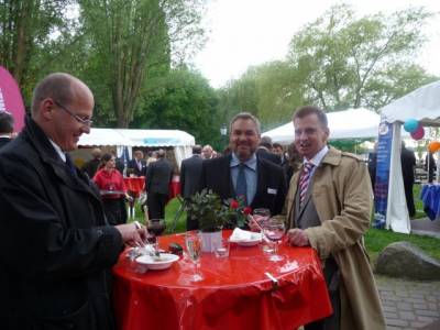 Danny Eichelbaum MdL, Johannes Mommert, Mitglied im Vorstand der HWK Potsdam und Frank Bommert MdL